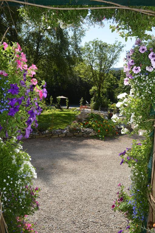 Lissyclearig Thatched Cottage Kenmare Extérieur photo